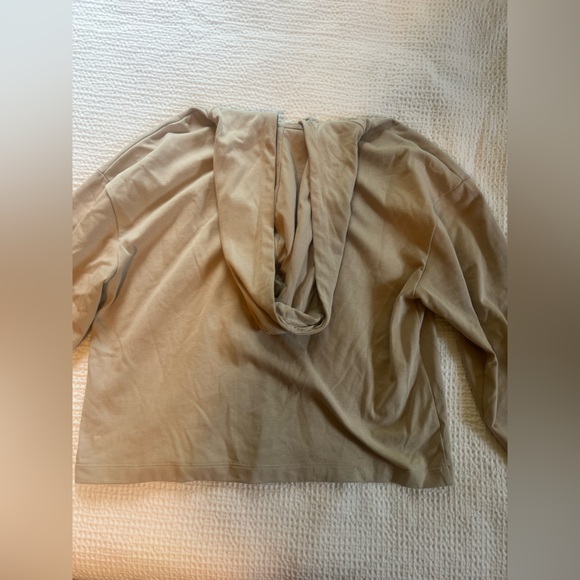 Nike Wide Sleeve Cream and Black Zip Up - Picture 5 of 7